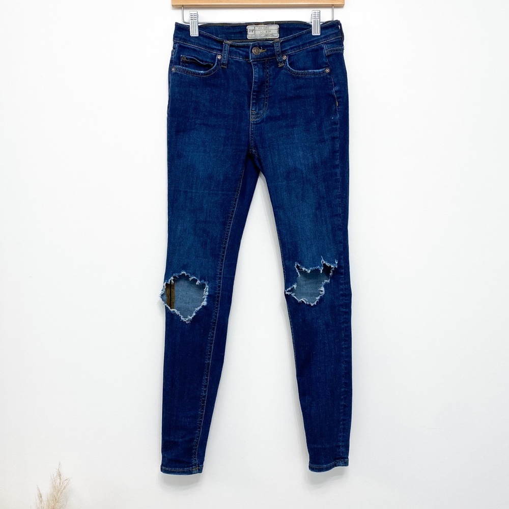 Free People Busted Knee Jeans - Picture 2 of 7